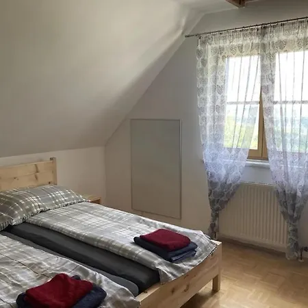Am Weinberg Semesterbostad
